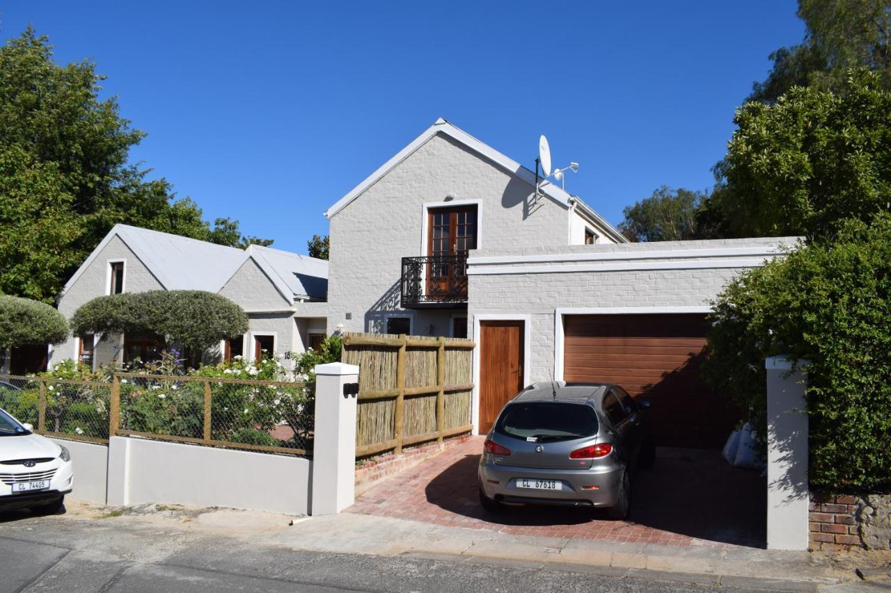 Protea Studio Franschhoek Central Luaran gambar
